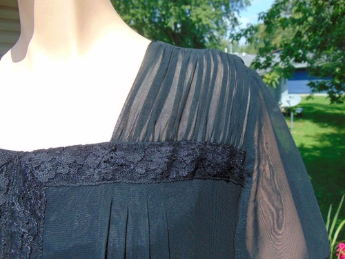 VTG 40s Sensibly Young Fashions Black Deco Dress 36W - Picture 3 of 19