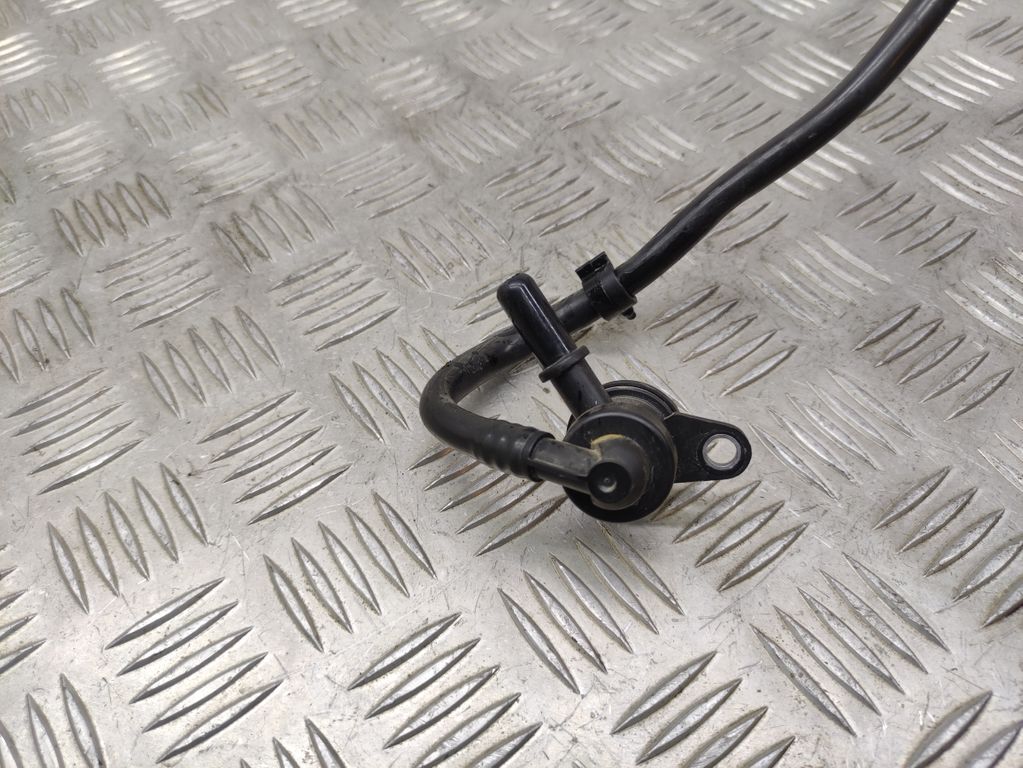2013 MERCEDES BENZ A45 AMG Oil Separator & Pipe A2700180029 for 