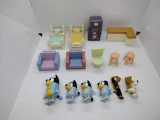 BLUEY FRIENDS MOOSE 15pc Lot Family Home  Dollhouse furniture action figures set