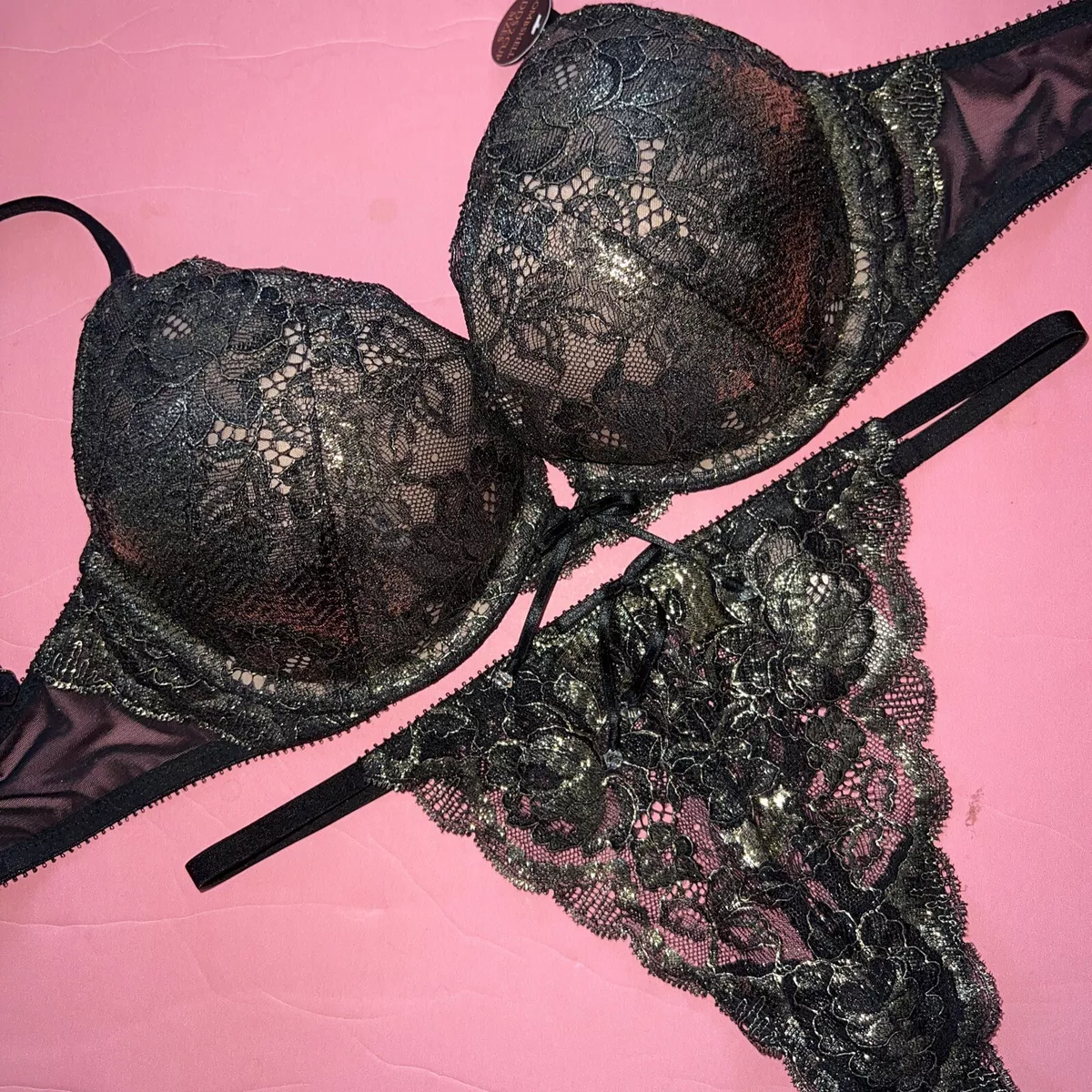 Victoria's Secret 32B BOMBSHELL BRA SET M THONG BLACK GOLD FOIL