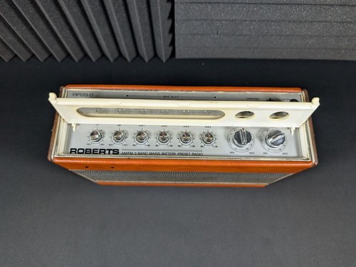 Vintage Roberts AM/FM 3 band 6 Preset radio RP26-B – Clean & Fully Working - Picture 5 of 11