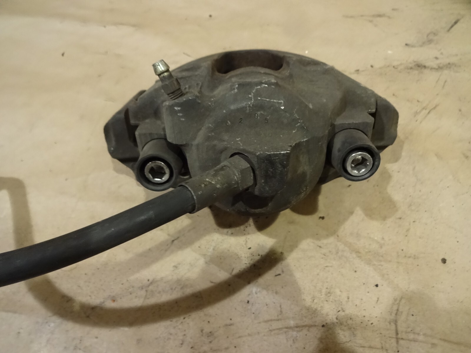 Ferrari 328, Mondial - RH Rear Brake Caliper P/N 136602