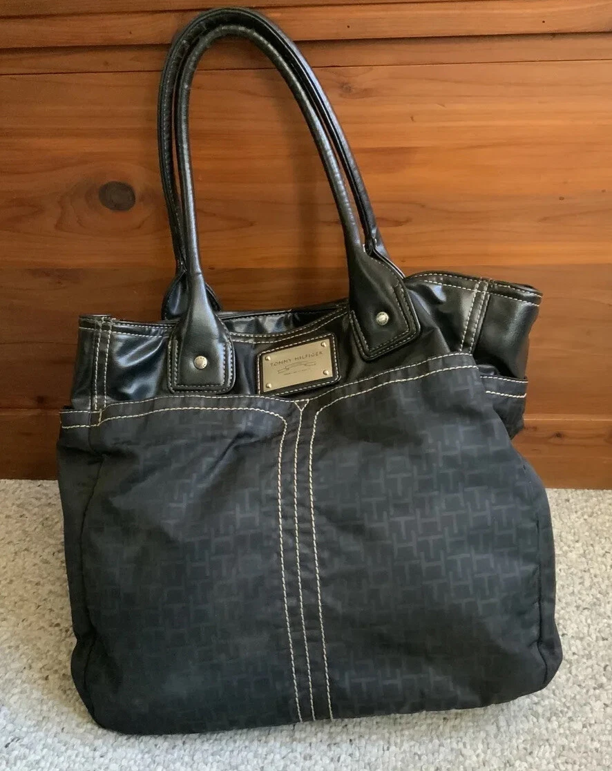 Tommy hilfiger little bag hotsell