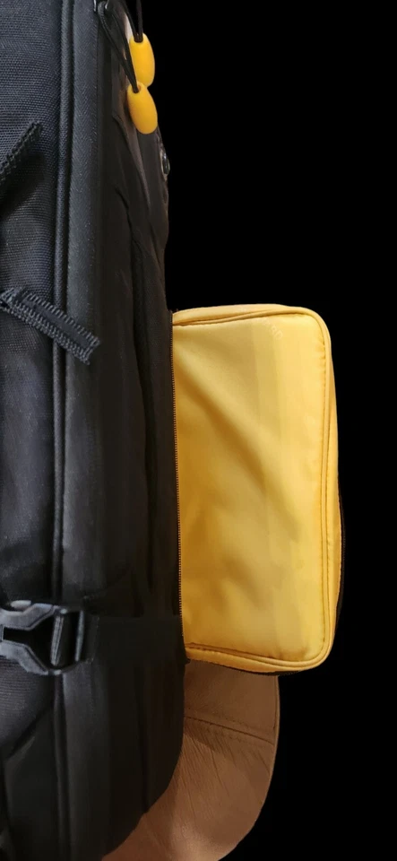 VANGUARD Alta Fly 49T DSLR Bolsa para cámara 2 ruedas Trolley Equipaje de mano con ruedas Foto 3 de 4