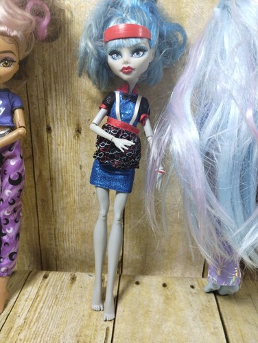 Lote de 4 muñecas Monster High G3 Abby Clawdeen Lagoona - Imagen 4 de 9