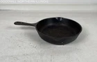 Wagner Ware Double Spout Cast Iron Skillet 9"