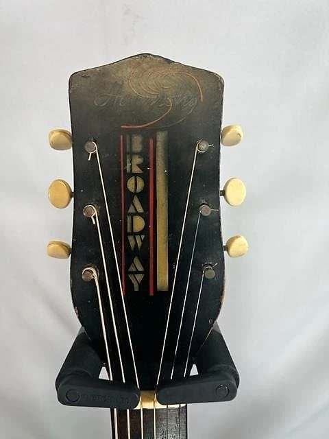 Picture 4 of 13