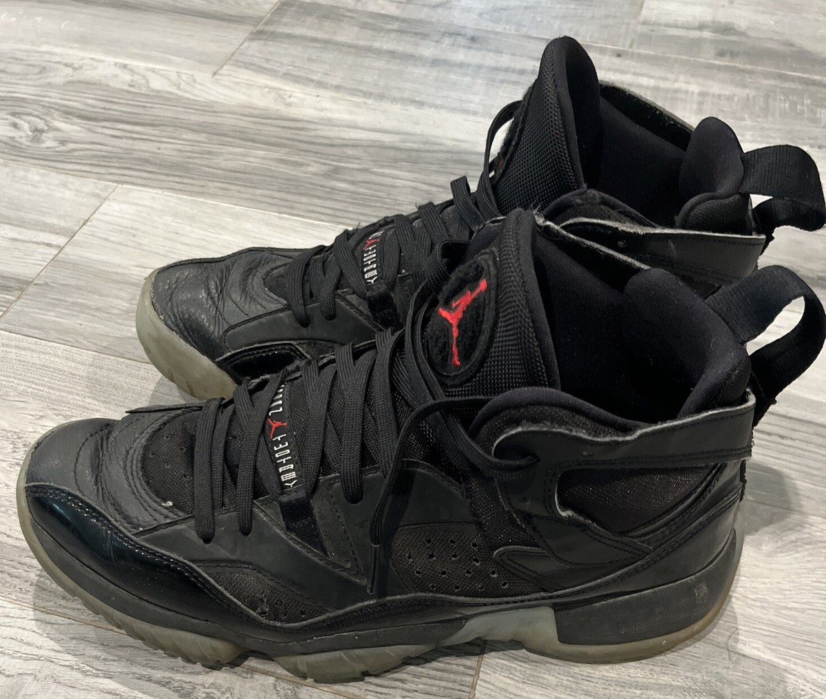 Nike Air Jordan Jumpman Two Trey Black Red DO1925-003 