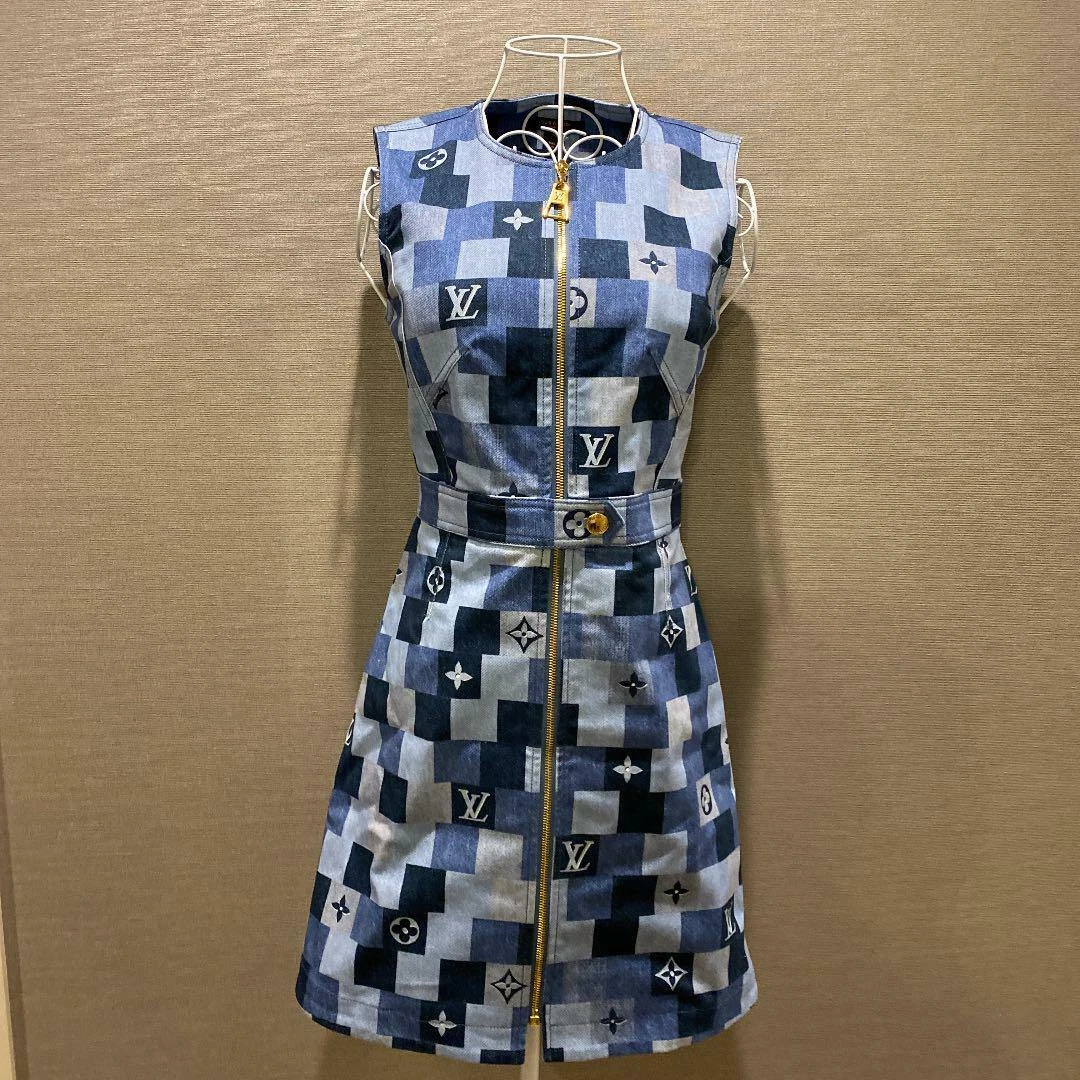 Used 2020SS Louis Vuitton Denim Dress Women XS Size Blue Denim Color Knee Length