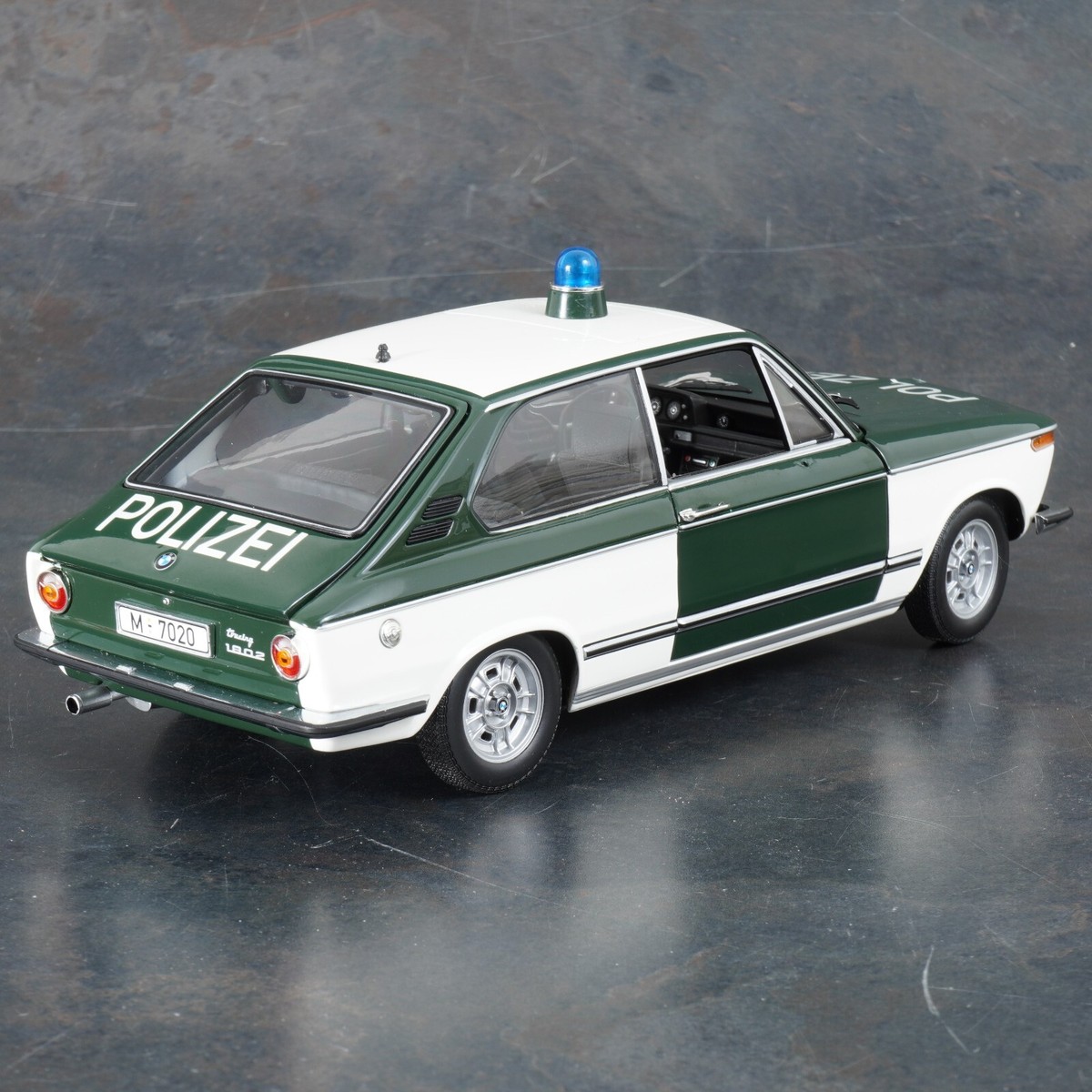 Minichamps 1:18 BMW 1802 Touring Polizei German Police Model Car