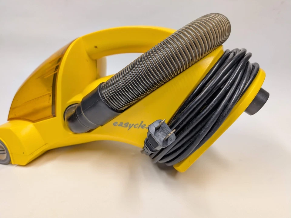 Eureka Model 71 EasyClean Yellow Handheld Vacuum Cleaner - Working! - Image 2 of 4