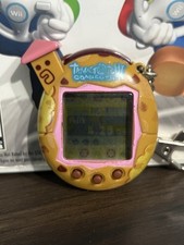 Tamagotchi Connection v5 Familtchi English Chocolate Cookie Dough 2008