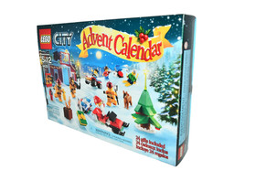 Lego City 4428 - Advent Calendar - Year 2012 ~ 248 pc - Retired - Sealed - NEW