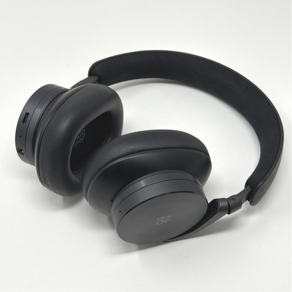 Bang & Olufsen Beoplay H95 Wireless Over-Ear Headphones Black Very
