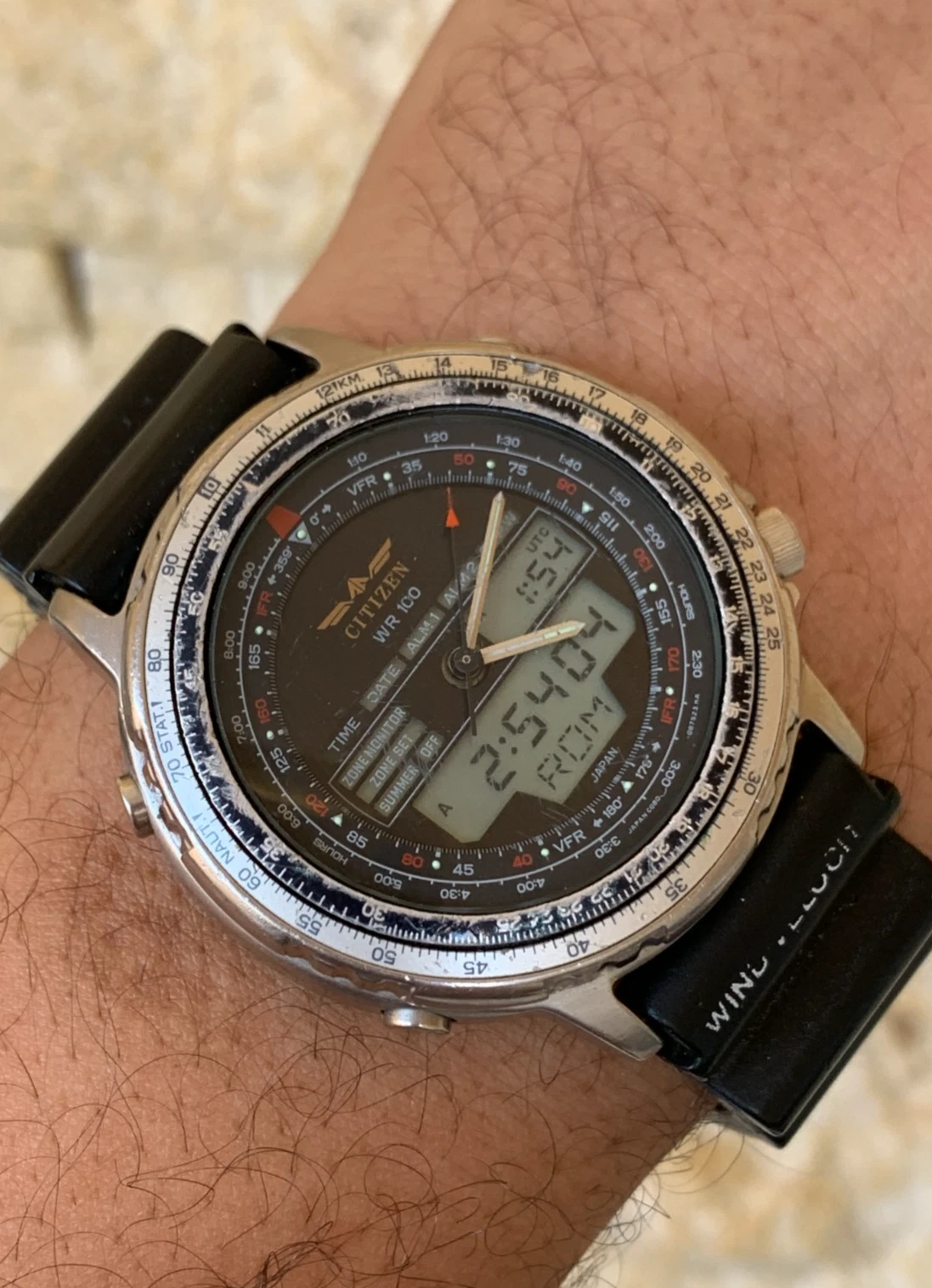 1980's Vintage Citizen Wingman Worldtimer Men's Watch Ana/digital C080-088603 K