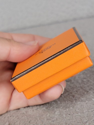 Scatola regalo vuota Hermes gioielli 2,25"x2,25" piccola quadrata - Foto 6 di 13
