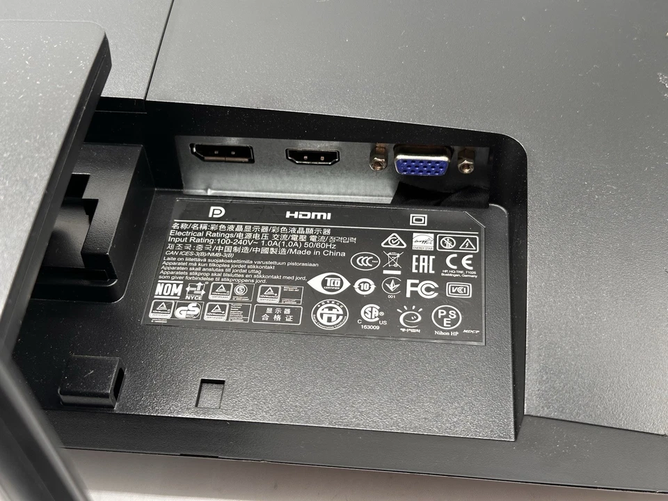 HP P240VA 24" LCD WIDESCREEN MONITOR-w/Stand&Charger - Image 4 of 4