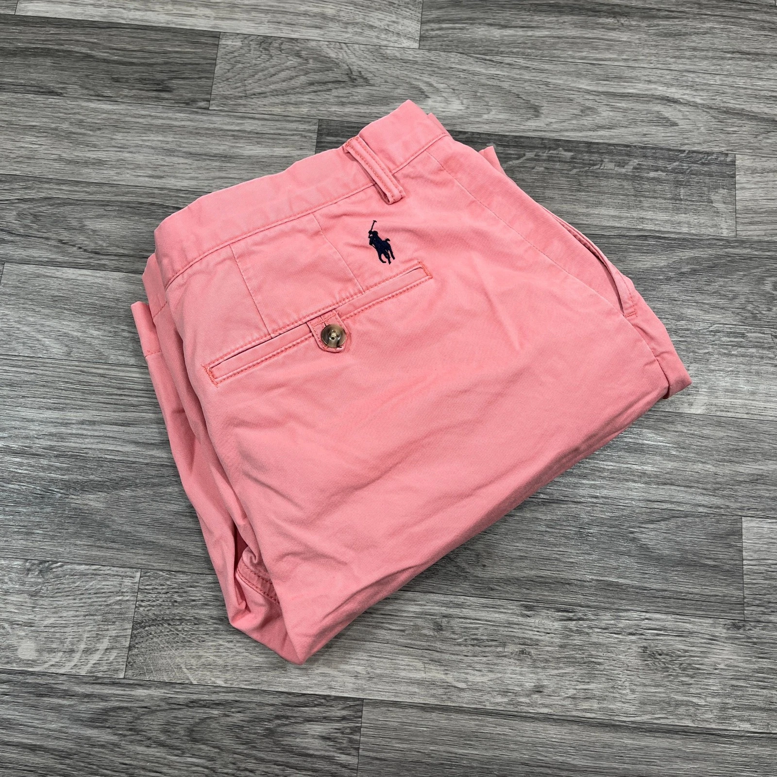 POLO RALPH LAUREN Classic Fit Pink Casual Chino Shorts Men's Size 33 Waist
Opens in a new window or