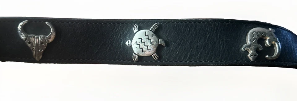 "Cinturón Silver Creek Vintage Cuero Negro Southwestern Concho Metal Animales Talla 28""" Foto 4 de 4