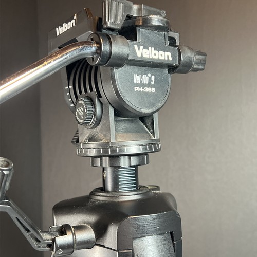 Trípode Velbon Videomate III 3 con cabezal Vel-Flo 9 PH-368 muy buen estado - Imagen 3 de 8