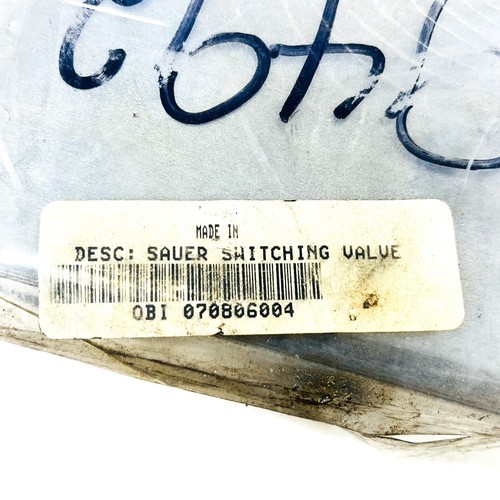 Sauer Danfoss 070806004 Hydraulic Reservoir Switching Valve 553110468170 - Picture 6 of 7