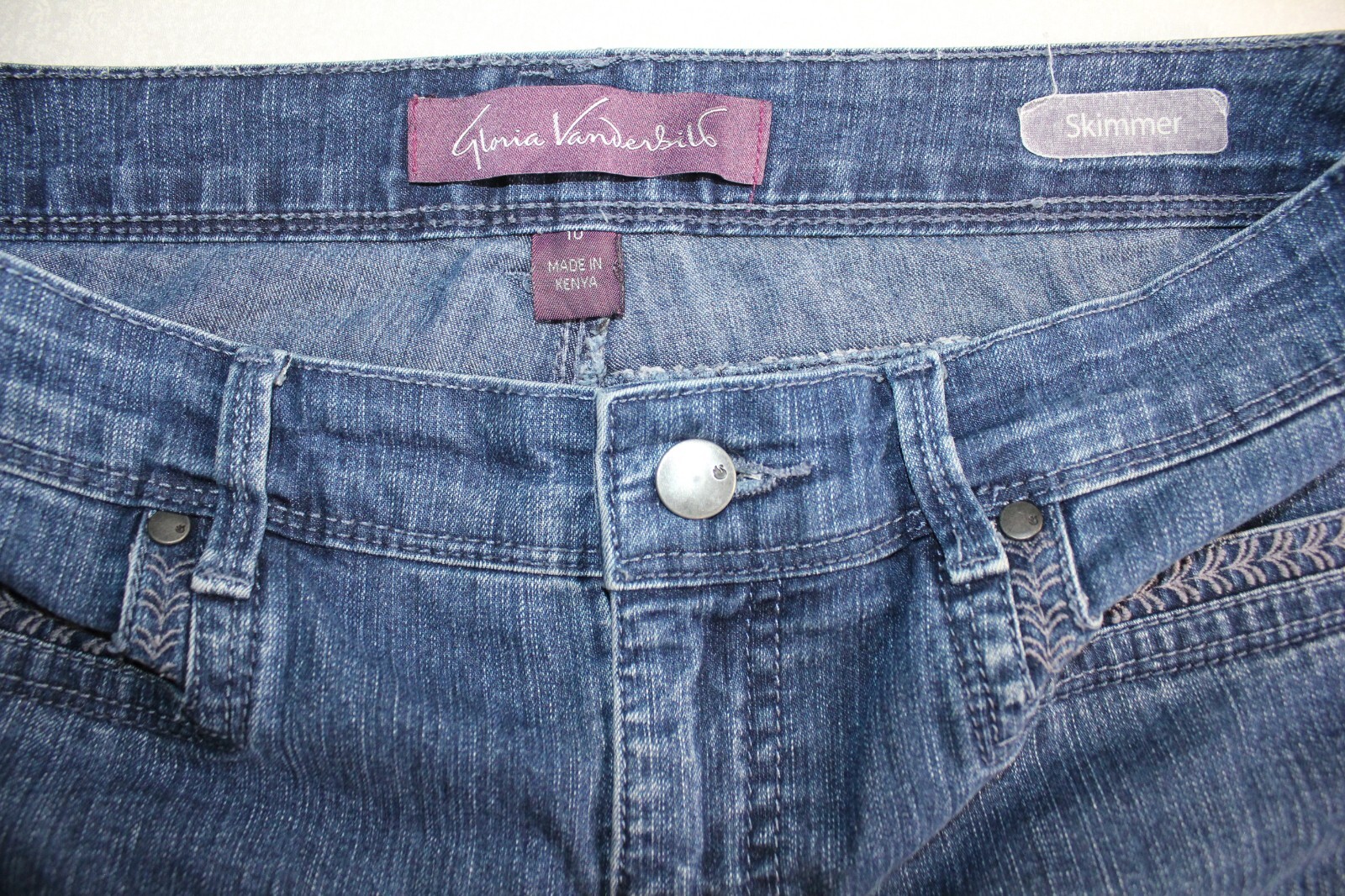 GLORIA VANDERBILT Skimmer Women's Capri Denim Jeans/Pants SZ 10 Hi Rise