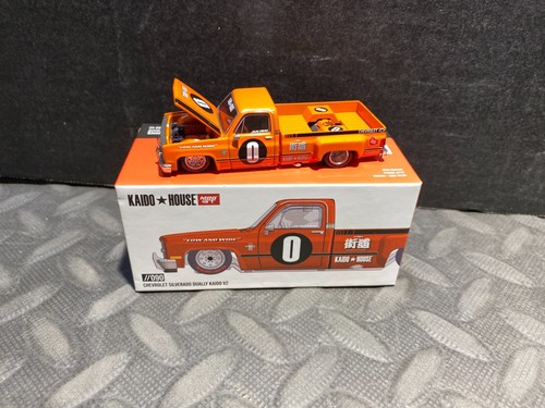1/64 MINI GT KAIDO HOUSE #90 1983 CHEVROLET SILVERADO DUALLY ORANGE (SEALED) - Picture 2 of 7