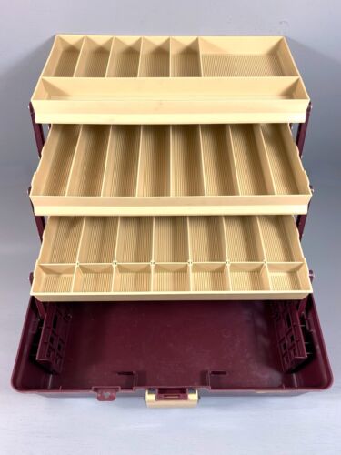 PLANO 3300 ~ Large Fishing Vintage Storage Tackle Box Organizer  ~ Made in USA - Picture 1 of 10