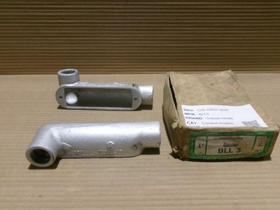 New Box of 2 Crouse-Hinds BLL 3 1'' Type LL Conduit Body Condulet AK