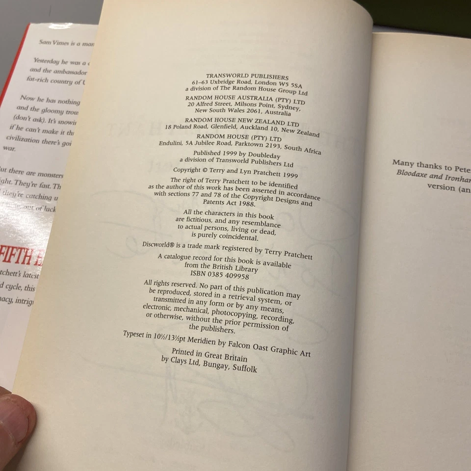 SIGNED BY TERRY PRATCHETT “THE FIFTH ELEPHANT" Hardback First Edition - Image 3 of 4