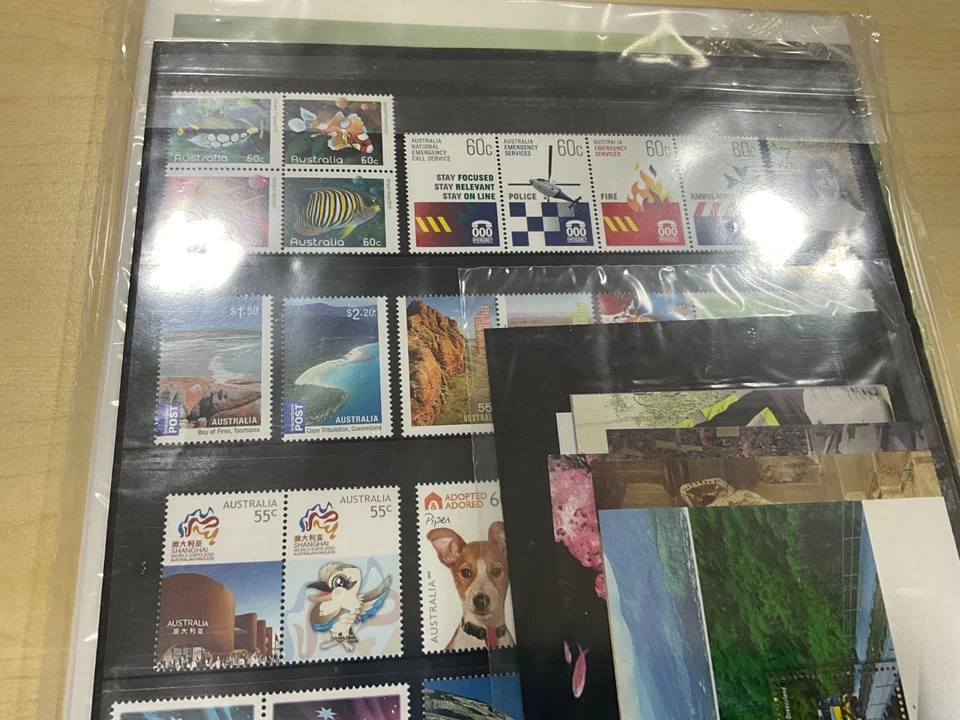 Australia 2010 Mint MNH complete Sets MS Deluxe Collectors Year Pack - Image 3 of 4