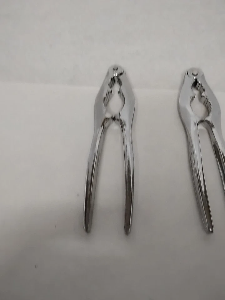 Pair of VTG Lobster/Crab Cracker-Filigree Side design Made in Hong Kong/Japan - Image 3 of 4