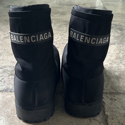 Balenciaga Men s Black Logo Ankle Snow Boots Lace-Up Round Toe