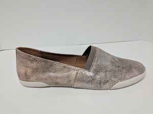 frye flats melanie