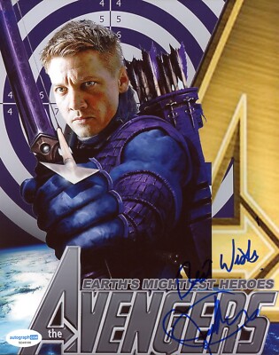 Jeremy Renner Avengers Autographed Signed 8x10 Photo ACOA | eBay