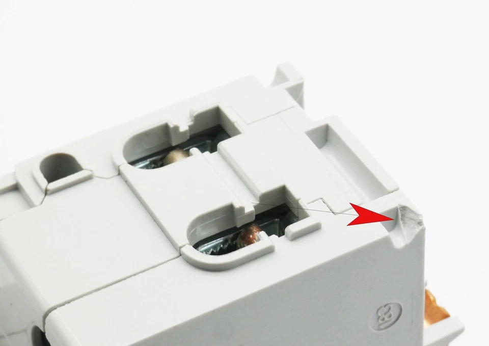 ABB SmissLine FS401 M C13 FS401MK-C13/0.03 Fehlerstromschutzschalter -used/Attn- - Bild 2 von 4