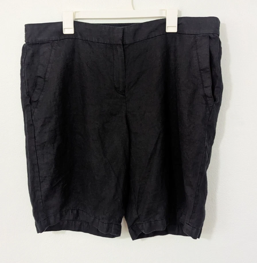 Eileen Fisher 100% Organic Linen Shorts Knee Length Lightweight Black XL
Opens in a new window or ta