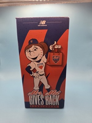 New York Mets Mrs Met Gives Back Bobblehead 8/13/25 2025 NIB