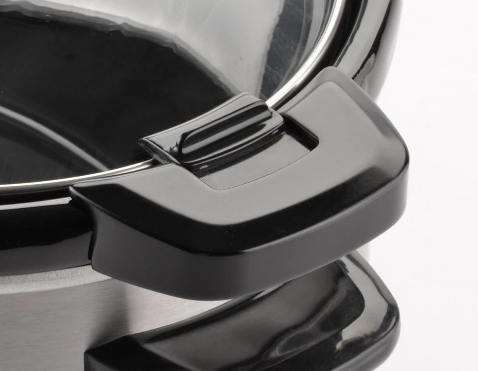 Toastmaster 4-Quart Digital Slow Cooker with Locking Lid (Stainless Steel) - Image 3 of 4