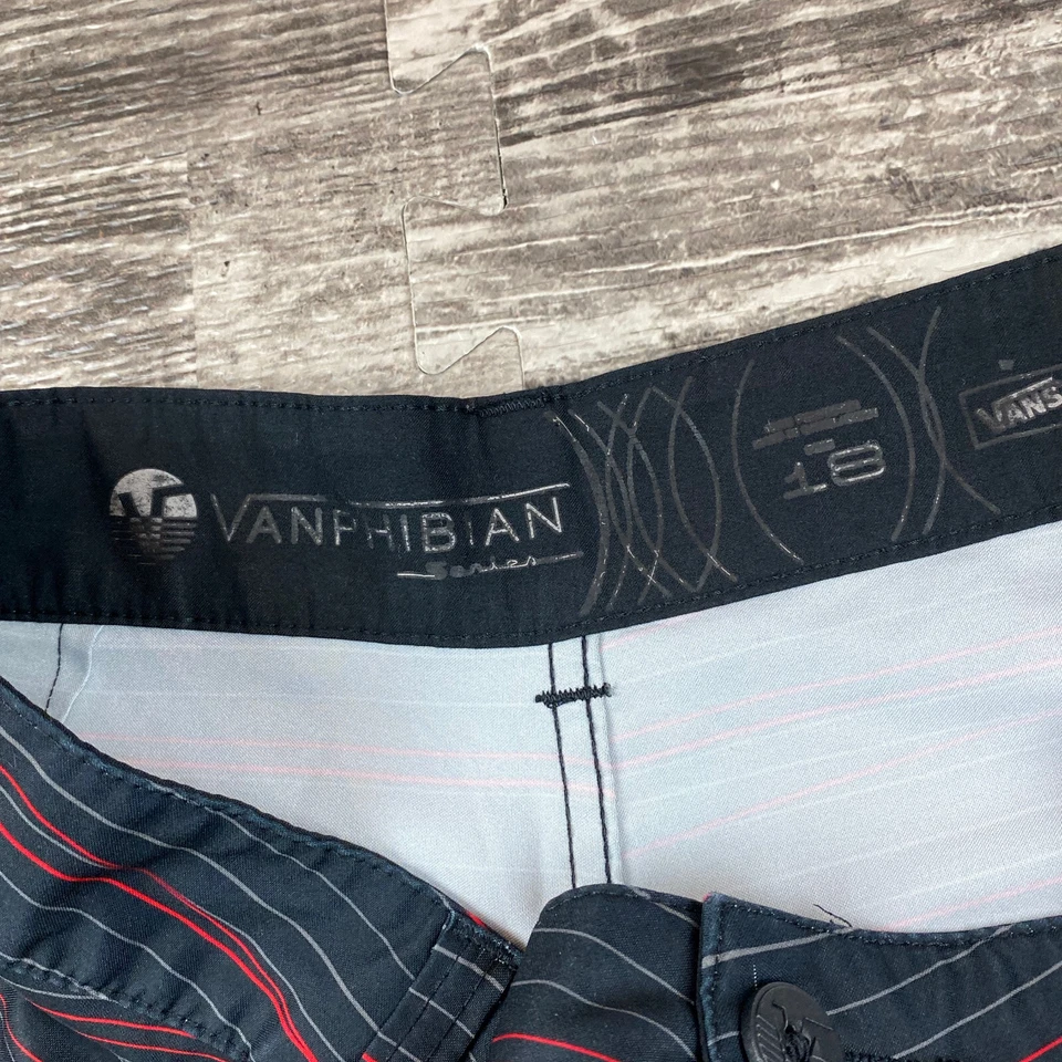 Pantalones Cortos Vans Vanphibian Híbridos Carga Tabla Caminar Talla 18 Bañador Logo Estampado Foto 4 de 4