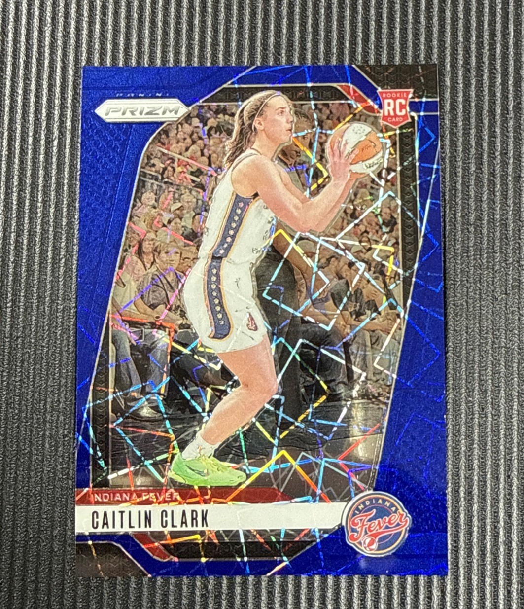 2024 Panini Prizm WNBA #22 Caitlin Clark RC Blue Velocity PRIZM Rookie Fever