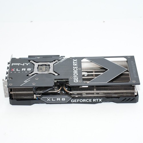 PNY GeForce 4070 Ti SUPER 16GB XLR8 Gaming VERTO EPIC-X RGB OC Graphics Card - Afbeelding 3 van 3
