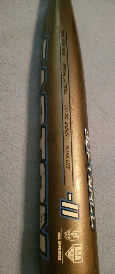 Easton Synergy SK30  -11 Softball 30in. 19oz. Ultra Lite ASA CERTIFIED 2004 NSA - Изображение 3 из 4