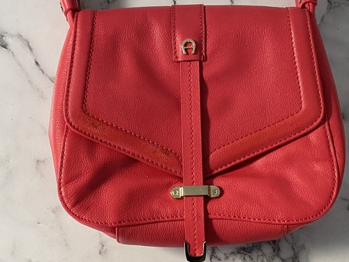 orig AIGNER Tasche rot gold - Bild 3 von 10