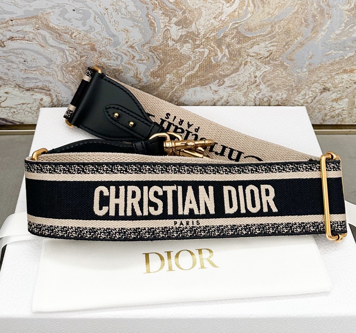 ディオール　ショルダーストラップ CHRISTIAN DIOR クリスチャンディオール ストラップ エンブロイ