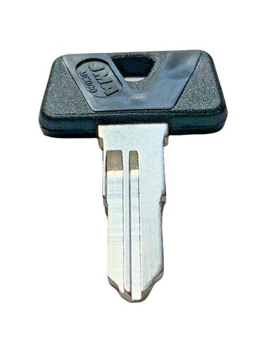 1 Polaris Various Models ATV YH29RP YH48P X117P X117 YAMA19IP YH29R Key Blank - Picture 3 of 10