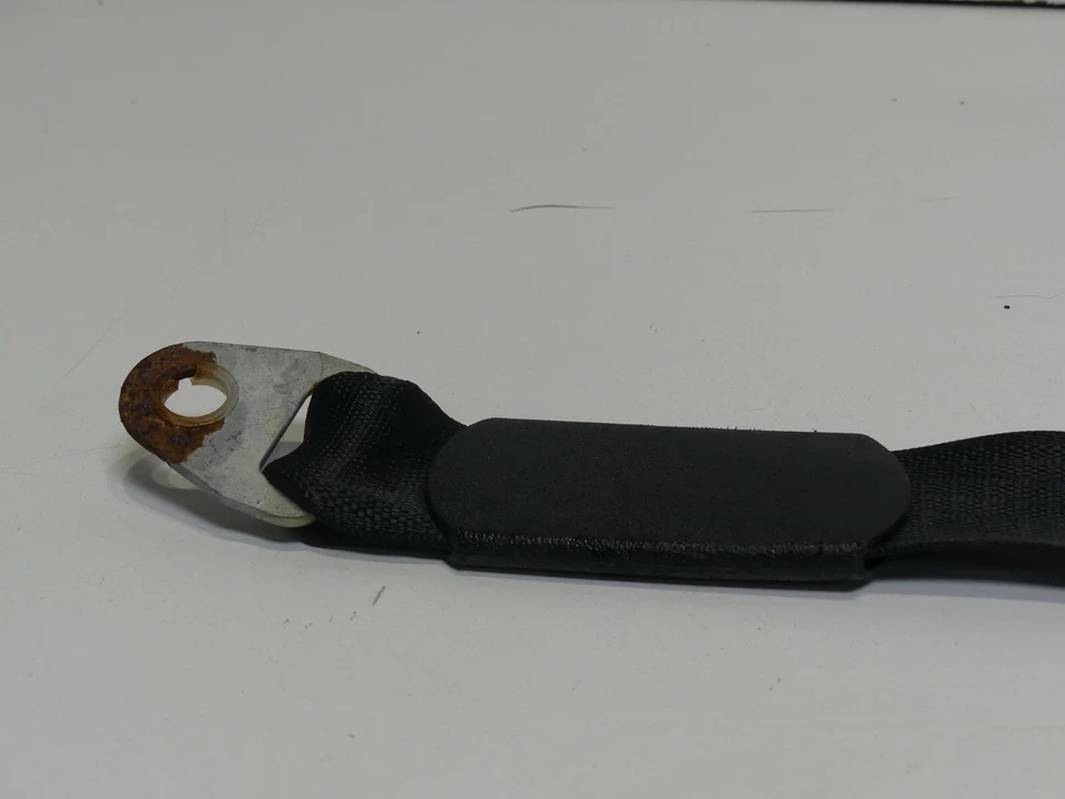 Jeep Wrangler Unlimited 2003-04-05-06 retractor de cinturón de seguridad trasero negro CC 23 Foto 3 de 4