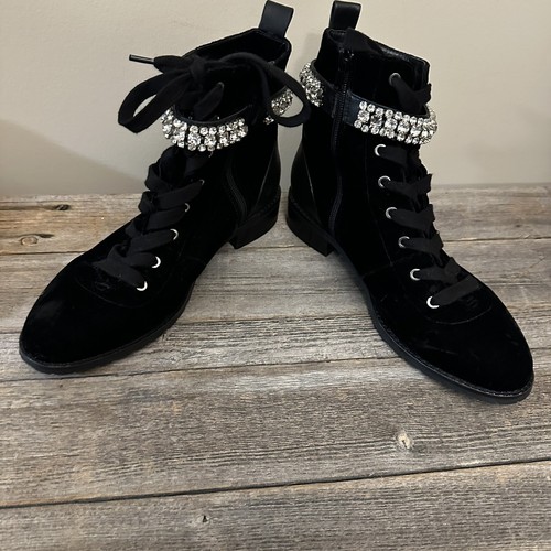White House Black Market Haisley Velvet Crystal Embellished Ankle Boots US 7.5 - Picture 5 of 13