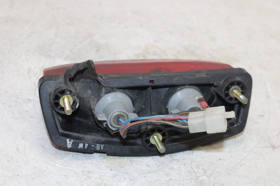 91-95 KAWASAKI NINJA ZX7 ZX750J OEM LUZ TRASERA LUZ DE FRENO TRASERA Foto 4 de 4