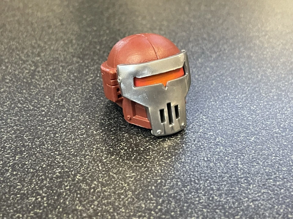 Marvel Legends Widow (CRIMSON DINAMO) CABEZA BAF ESCALA 6" COMO NUEVA (Construir-A-Figura) Foto 3 de 4